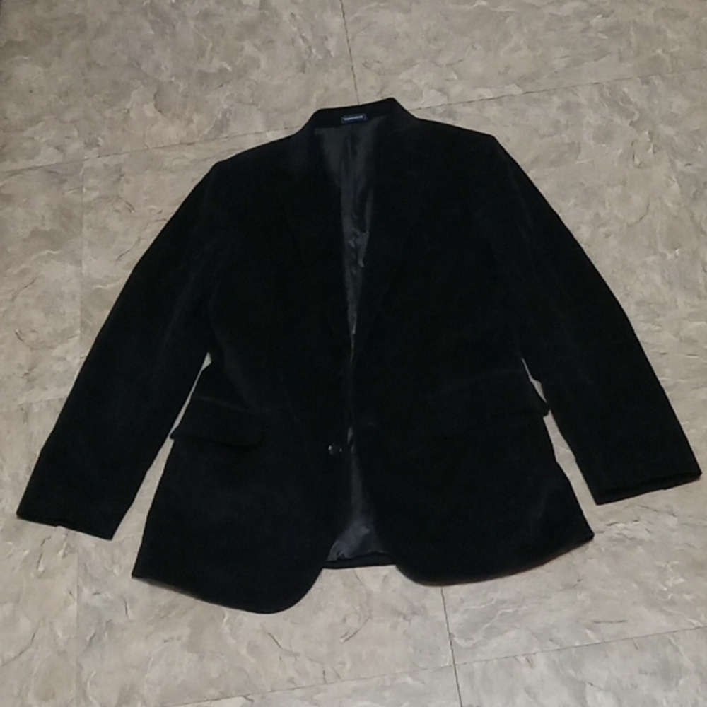 Stafford Men's Black Velvet Jacket